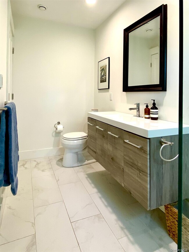 Building Photo - 21 North Loop