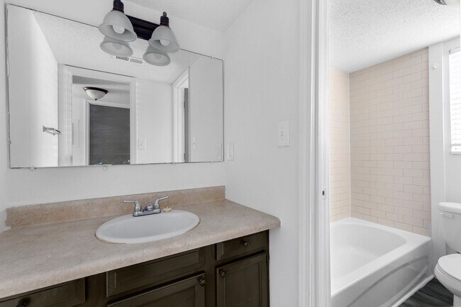 Interior Photo - Carolisa Apartments