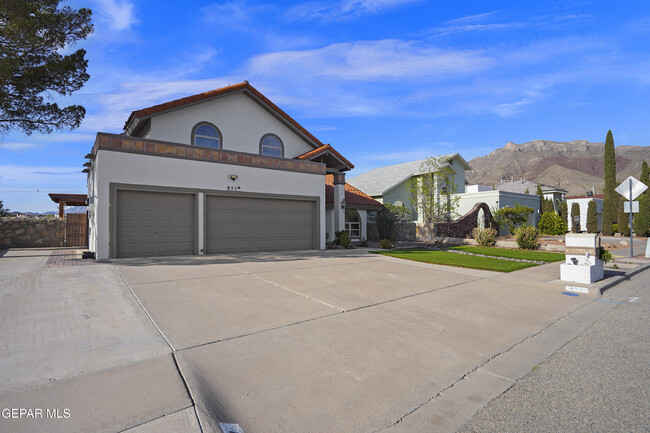 Building Photo - 851 Dulce Tierra Dr