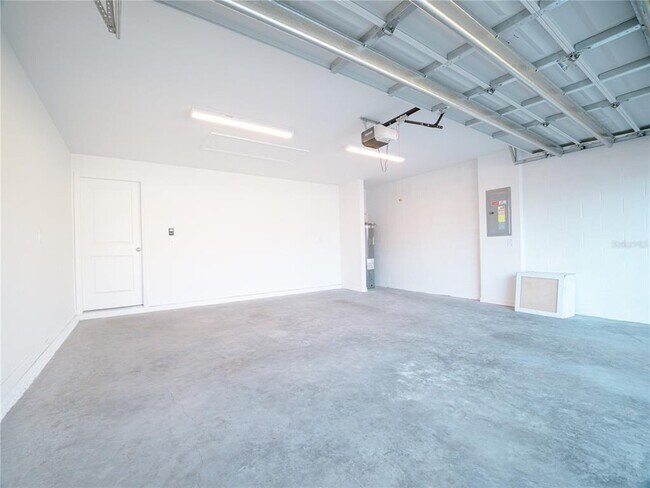 Building Photo - 2813 10th St SW