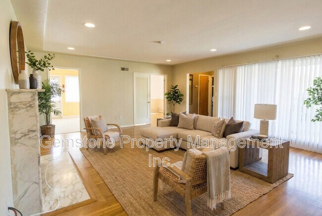 Building Photo - 4947 63rd St