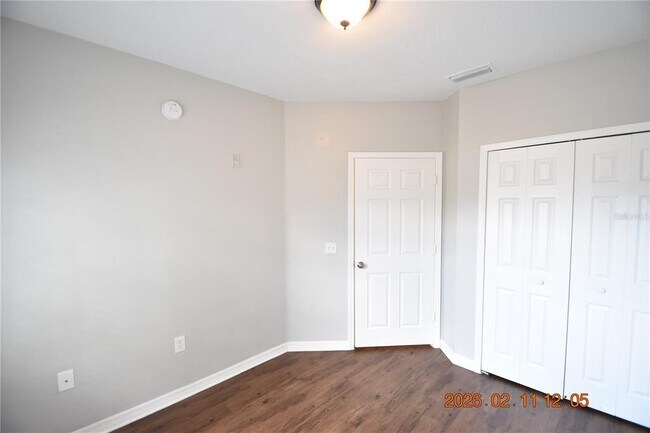 Building Photo - 6012 Portsdale Pl