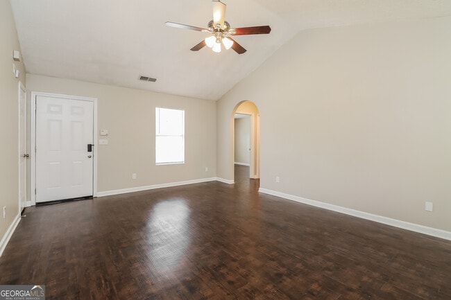 Building Photo - 507 Heritage Ridge Dr