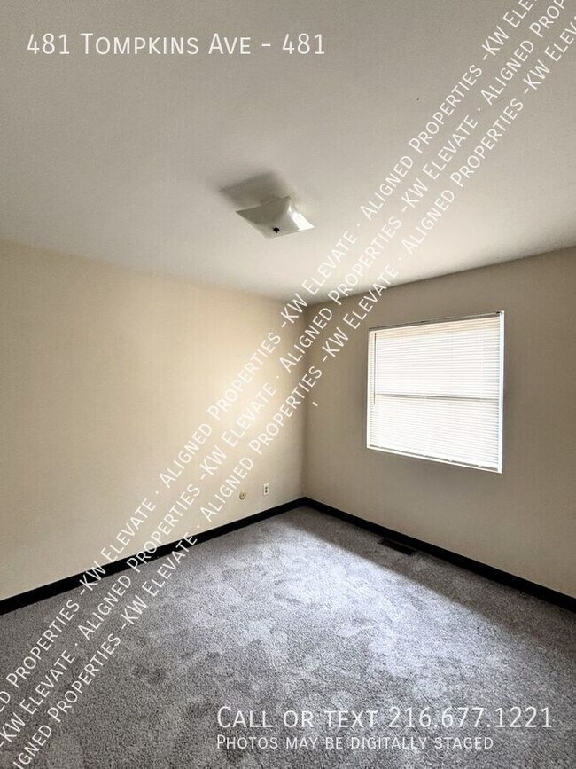 Building Photo - 481 Tompkins Ave