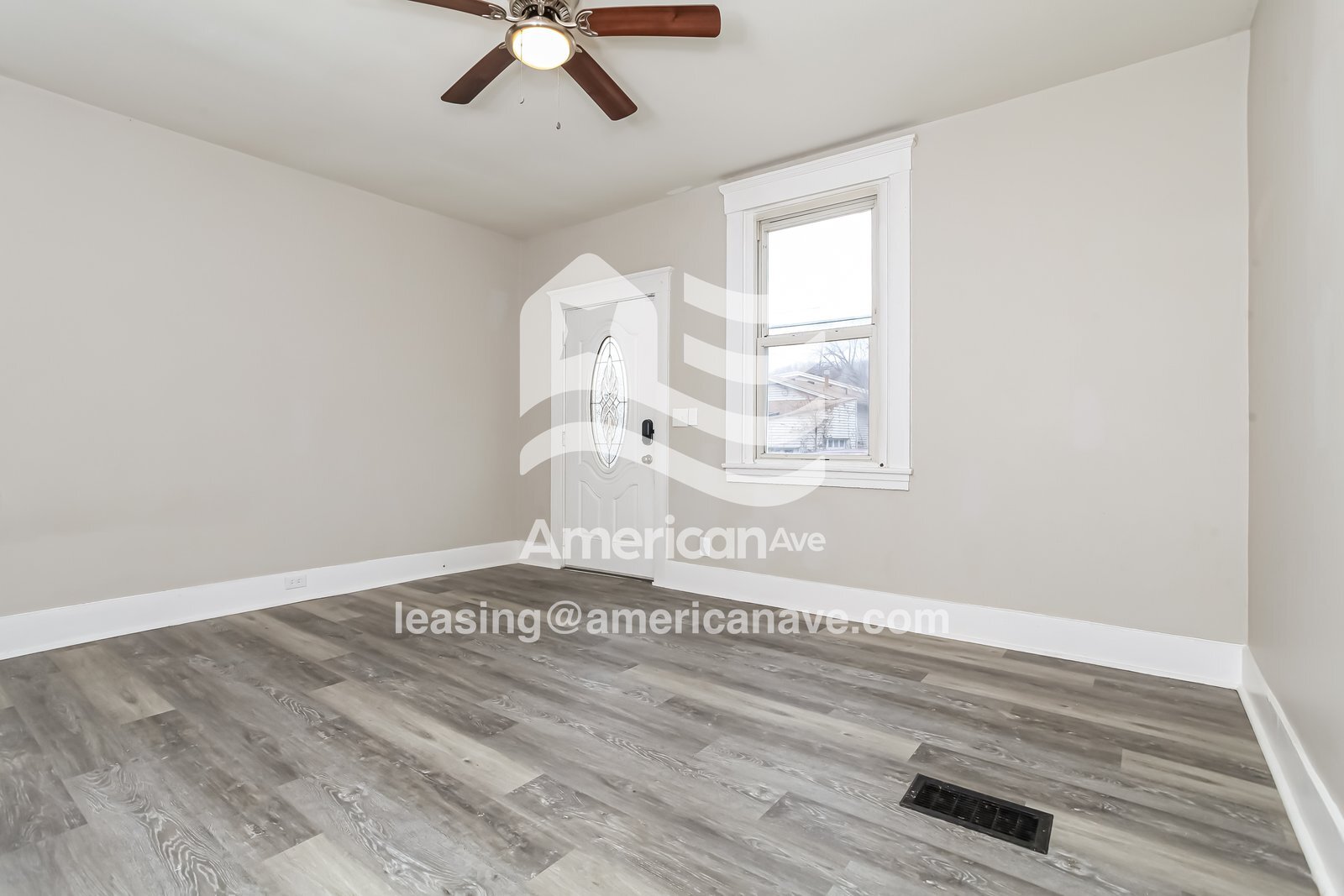 Building Photo - 635 Watkins St