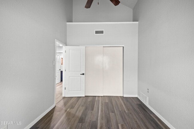 Building Photo - 12160 Valley Quail Dr