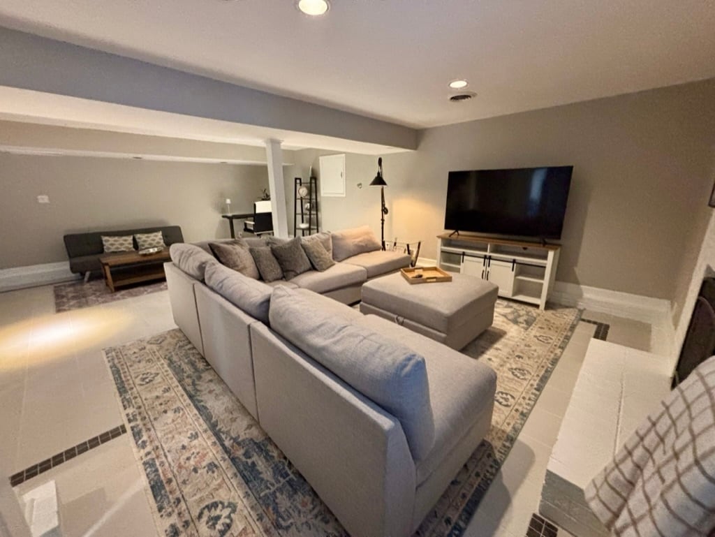 Basement - 1101 Swissvale Pl