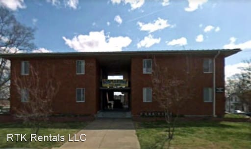 Building Photo - 110 Dorsey St