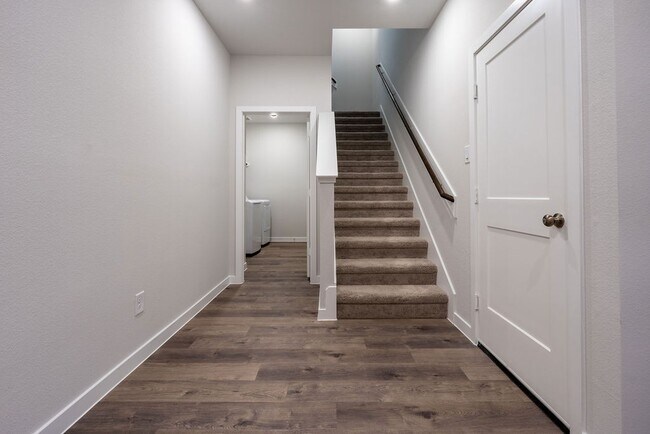 Building Photo - 8015 Heroes Hall Dr