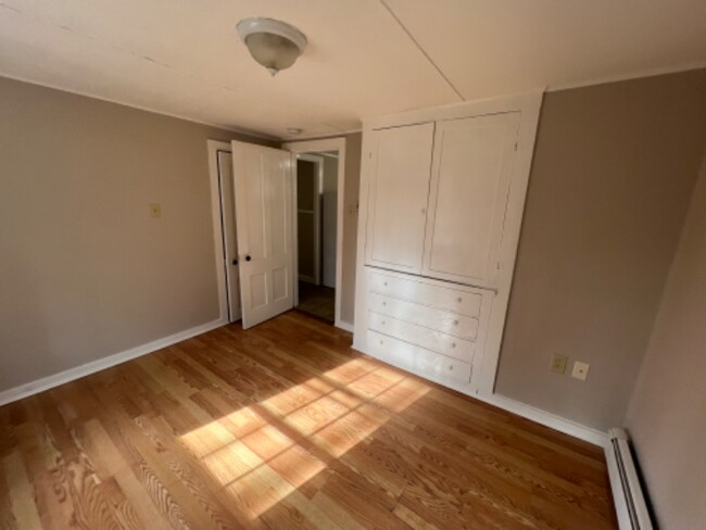 Building Photo - 506 Stafford Rd