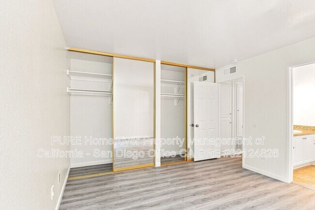 Building Photo - 17087 W Bernardo Dr