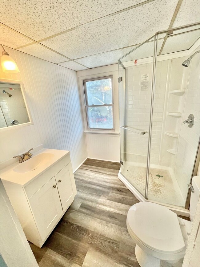 Building Photo - May 2026 Move In — 2 bedroom Single Family...