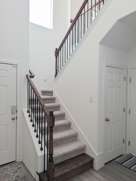 Building Photo - 12815 Gilliland Ln