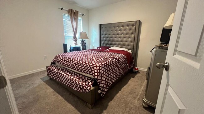 Building Photo - 1922 Escambia Ln