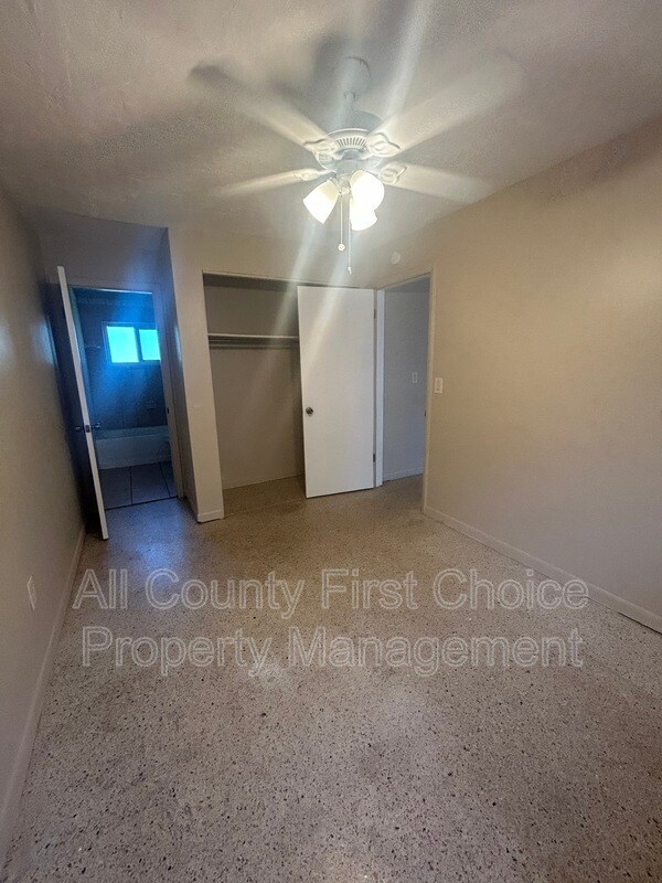 Building Photo - 1530 Carmel Ave