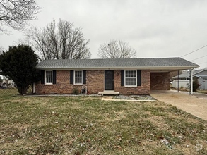 Building Photo - 3 bed with carport and garage