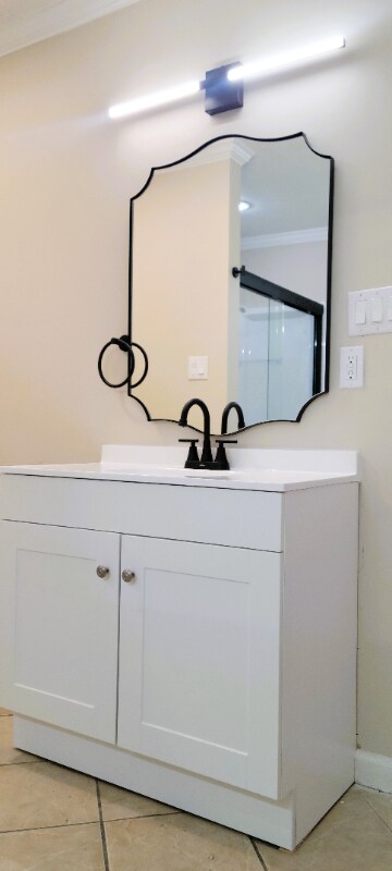 Building Photo - 1542 E Perry St