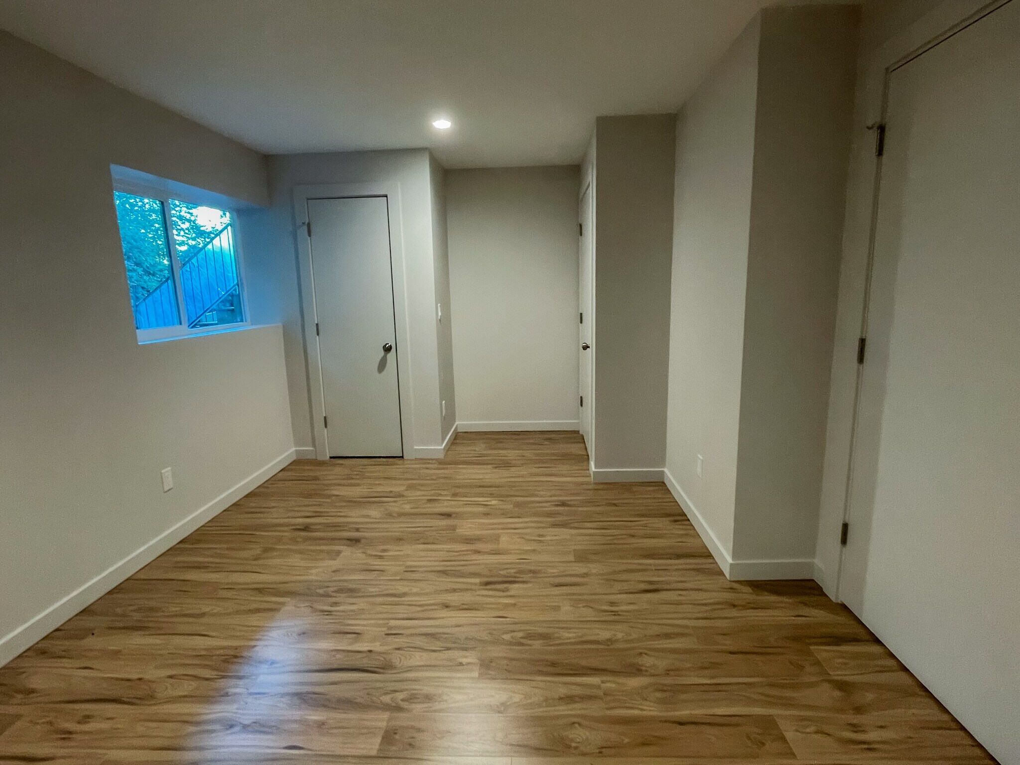 Building Photo - 2417 Snyder Ave