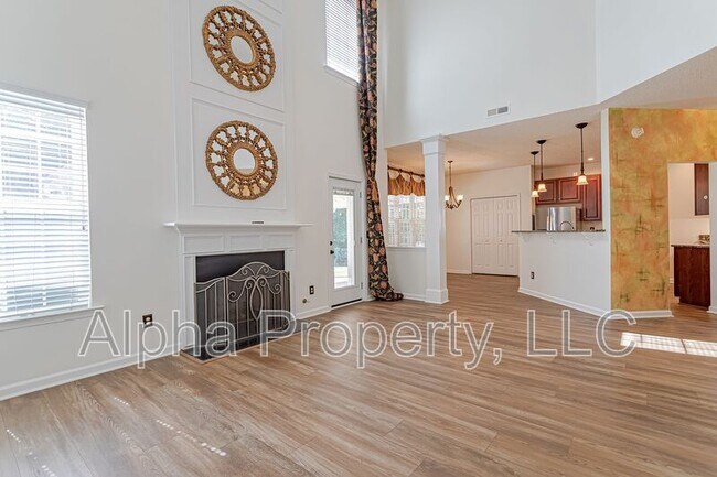 Building Photo - 317 Edenberry Way