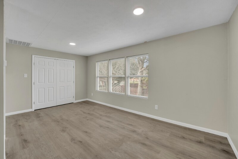 Building Photo - 3105 Bouvier St