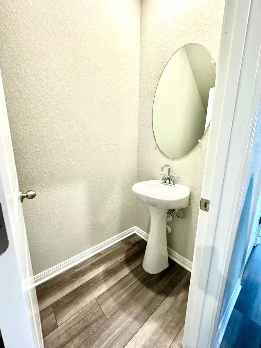 Building Photo - 3708 Sweet Watermelon Ln