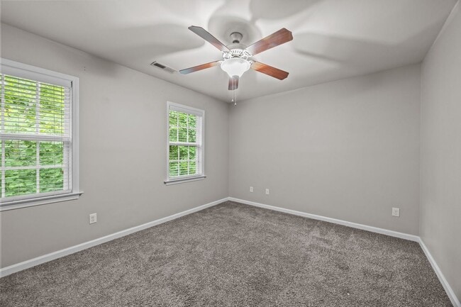 Building Photo - Welcome to Acorn Forest!