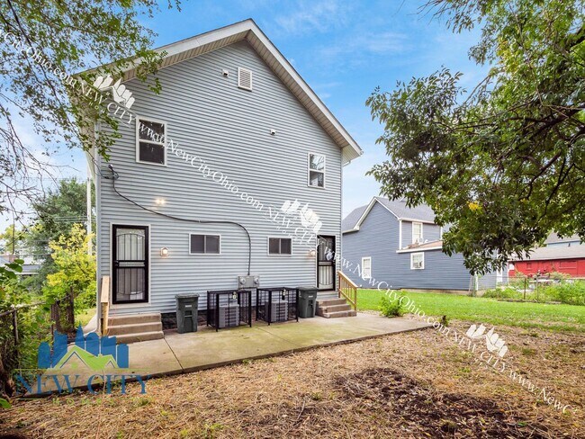 Building Photo - 154-156 N Central Avenue, Columbus, OH 43222