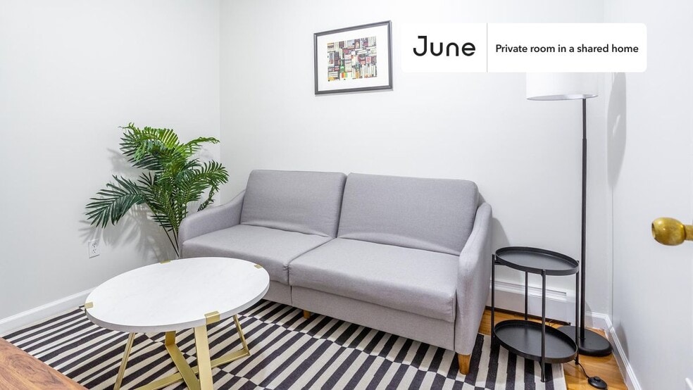 Building Photo - Room in Shared 4 bed/2 bath home