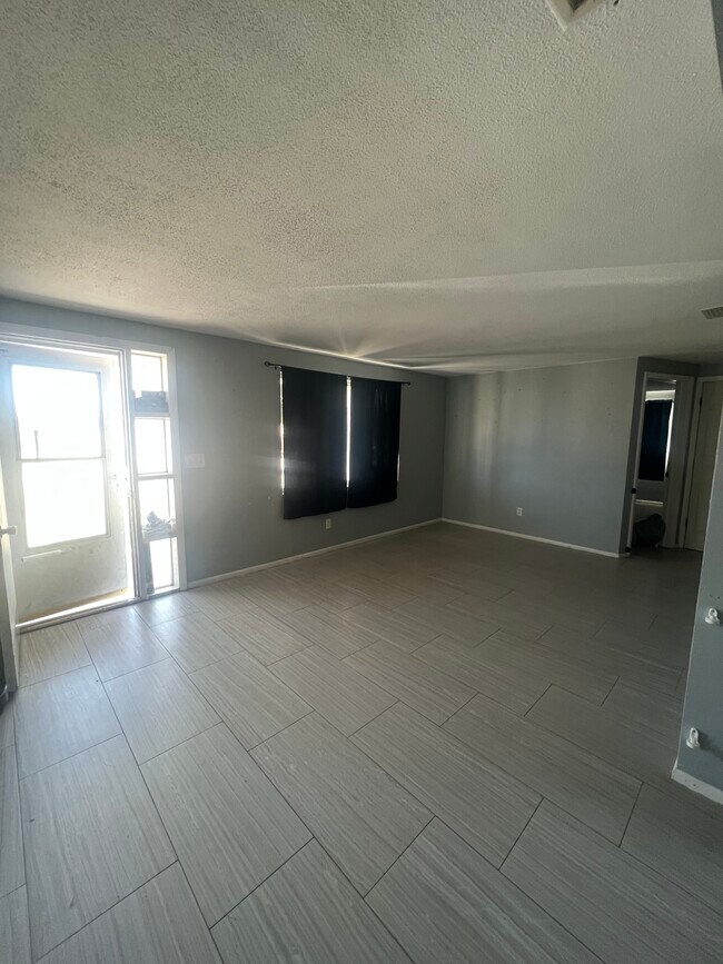 Building Photo - 4954 Fruitwood Loop