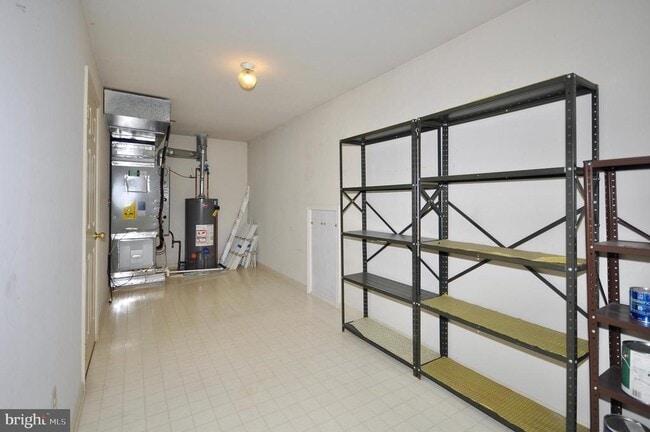 Building Photo - 8 Northrup Ct