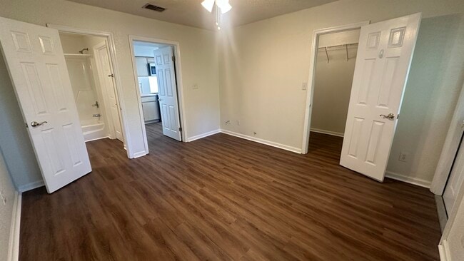 Building Photo - 3480 Daylily Ln