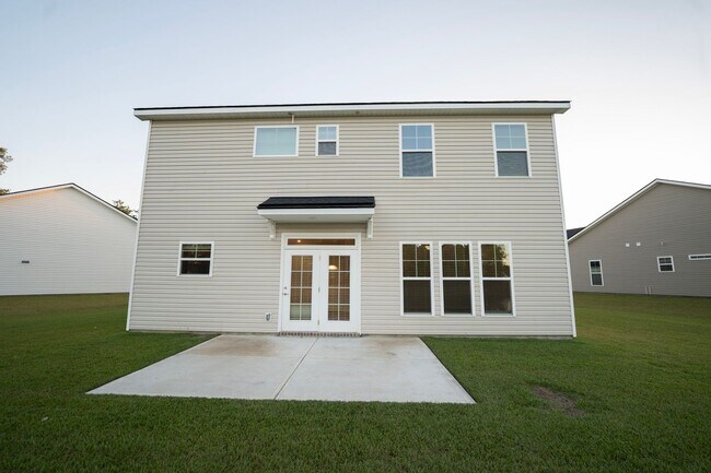 Building Photo - Coming Available!