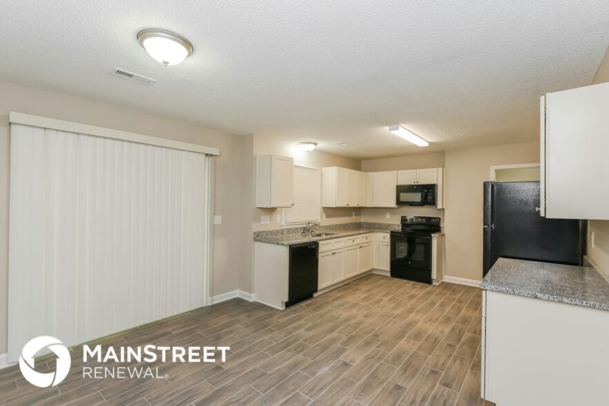 Building Photo - 9409 Dogwood Ridge Dr