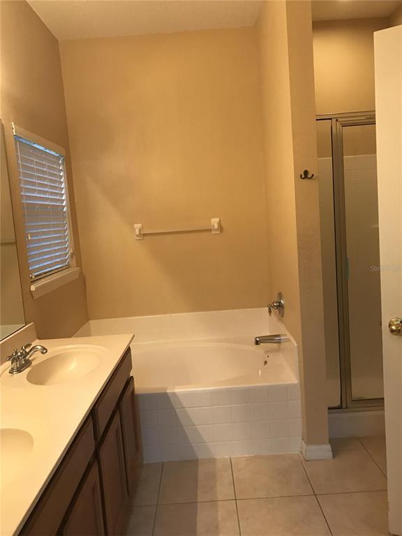 Building Photo - 3814 Siskin Dr