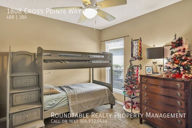 Building Photo - 1808 Cross Pointe Way