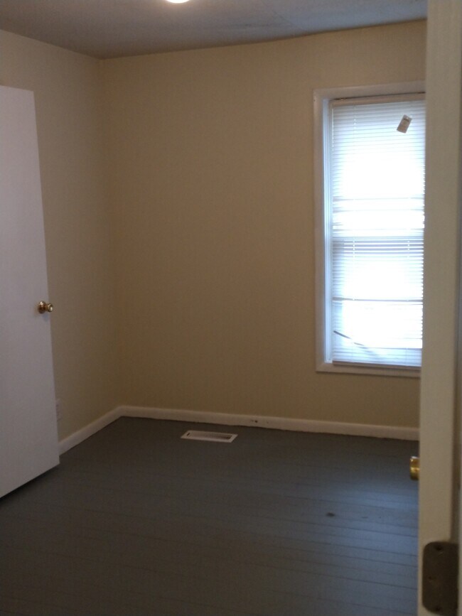 Building Photo - 625 Buckeye St