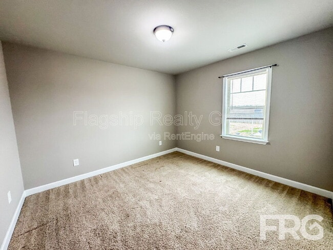 Building Photo - 419 Planters Ridge Dr