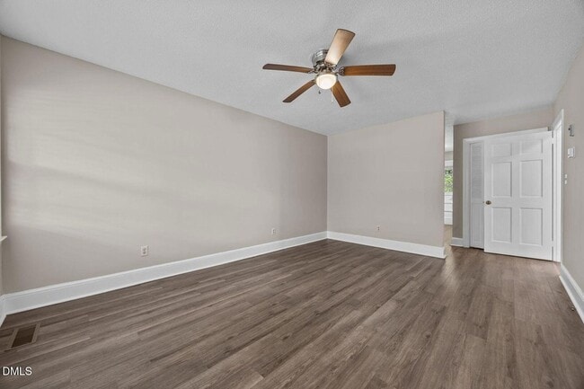 Building Photo - 204 W McNeill St