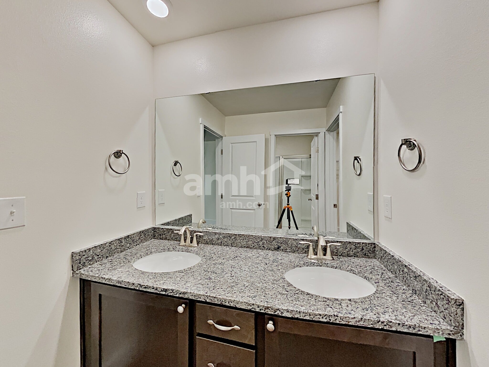 Building Photo - 2105 104th Dr SE