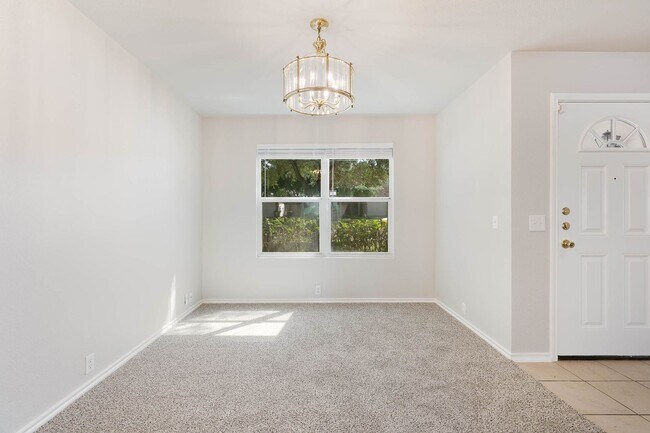 Building Photo - Rare 5 Bedroom Home Available for Immediate Move In w/downstairs Master Bedroom