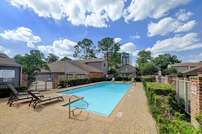 Building Photo - 1201 Bering Dr