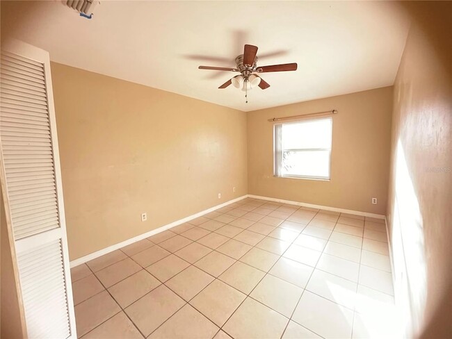 Building Photo - 9909 Sweepstakes Ln