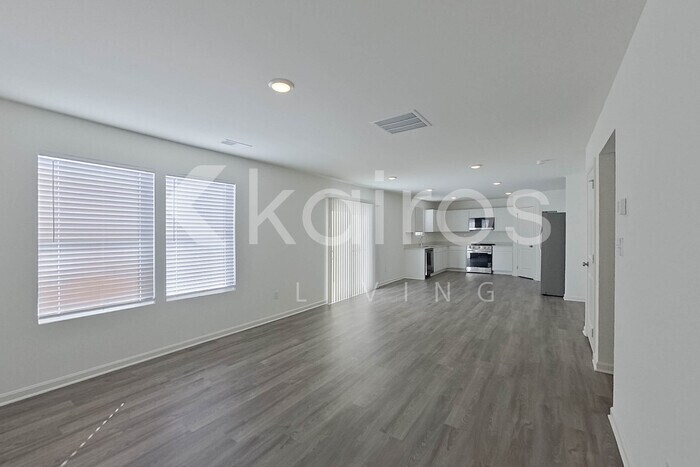 Building Photo - 217 Ascension Wy