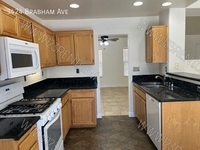 Building Photo - 3424 Brabham Ave