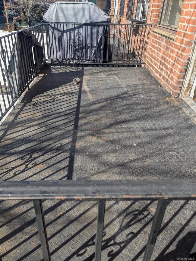 Building Photo - 30-30 71st St