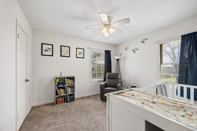 Building Photo - 1517 Wayside Dr