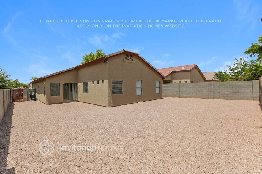 Building Photo - 2035 S 83rd Ln