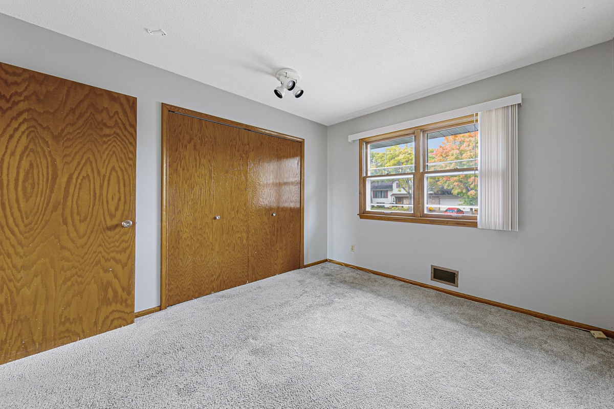 bedroom 2 - 7919 28th Ave N