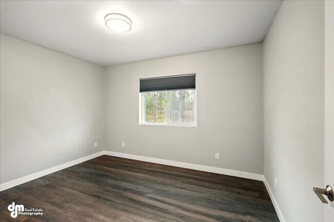 Building Photo - 8561 W Cormorant Way