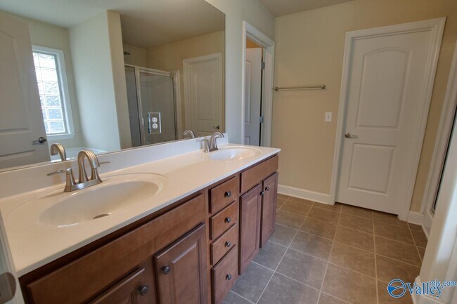 Building Photo - 368 Harbor Glen Dr SW